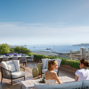 Referans Besiktas Valuable Cosmopolit Area Family Life